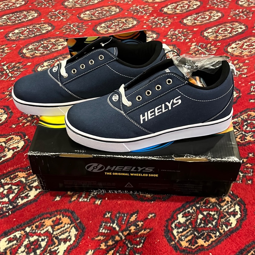 The Original Heelys Pro 20